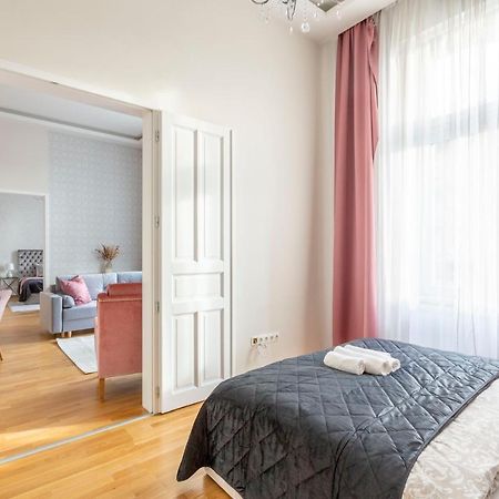 Luxury 3Bedrm 2Bathrm Apartment With Danube River View Budapest Esterno foto