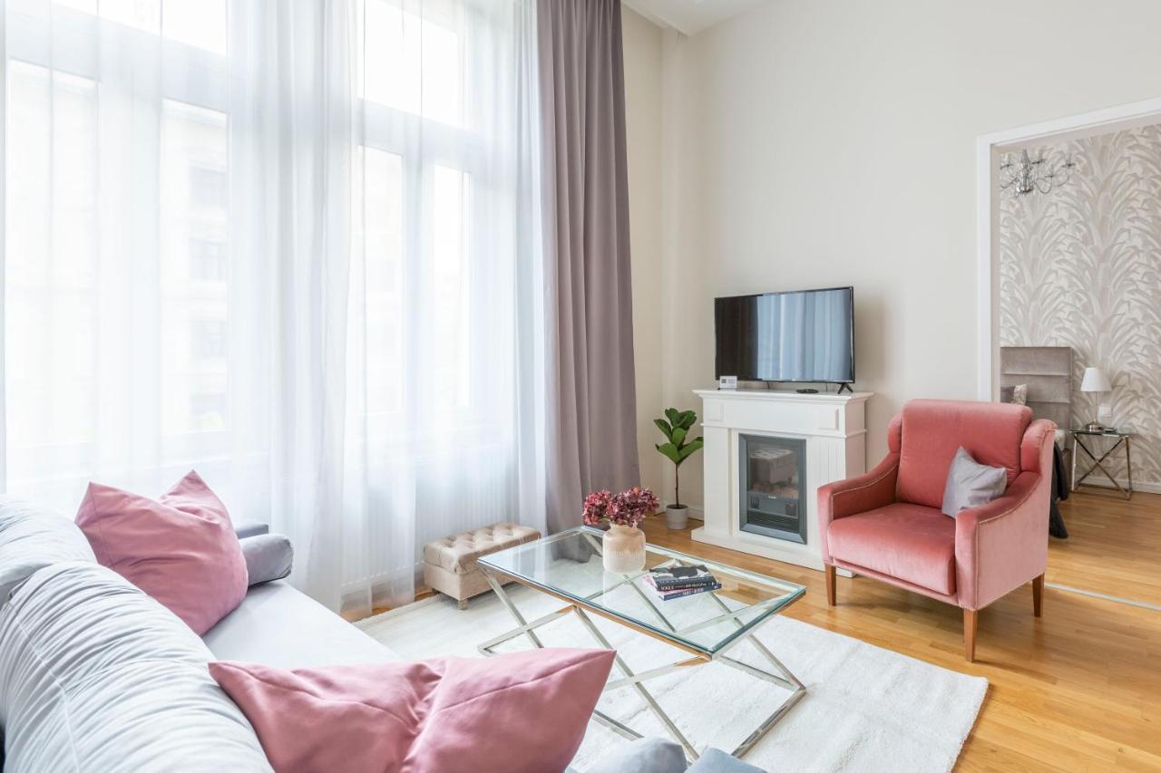 Luxury 3Bedrm 2Bathrm Apartment With Danube River View Budapest Esterno foto